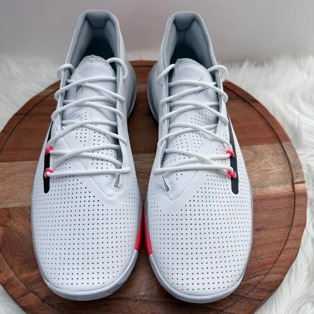 Under Armour Curry 3ZerO 3 Basketball 